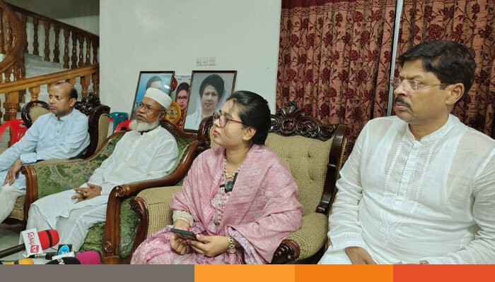 গ্রুপিং করে ধানের শীষ প্রতীককে অসম্মানিত করা যাবে না: প্রিয়াঙ্কা