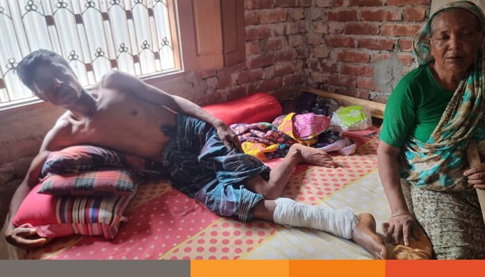 জয়পুরহাটে জেলা প্রশাসনের গাড়ির ধাক্কায় আহতের ঘটনা তদন্তের নির্দেশ জয়পুরহাটে জেলা প্রশাসনের গাড়ির ধাক্কায় আহতের ঘটনা তদন্তের নির্দেশ