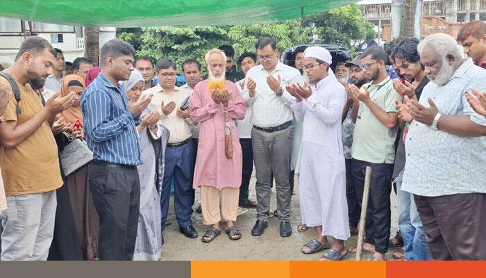 নওগাঁয় ‘জুলাই স্মৃতিস্তম্ভ’ নির্মাণ কাজের উদ্বোধন নওগাঁয় ‘জুলাই স্মৃতিস্তম্ভ’ নির্মাণ কাজের উদ্বোধন