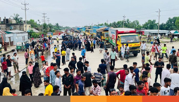 ব্রাহ্মণবাড়িয়ায় কর্মবিরতি থেকে সড়ক অবরোধে সিএনজিচালকরা