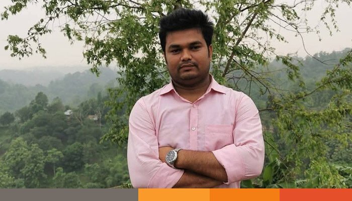 নোয়াখালীতে মারধরের শিকার ছাত্রলীগ নেতাকে পুলিশে সোপর্দ