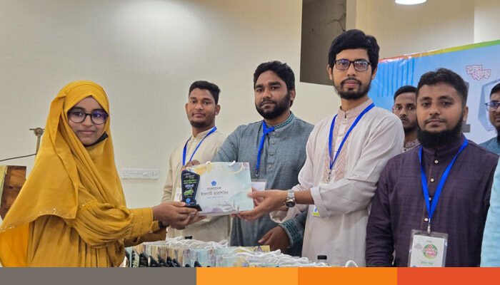 নওগাঁয় এসএসসি পরীক্ষায় জিপিএ-৫ প্রাপ্তদের সংবর্ধনা দিল ছাত্রশিবির