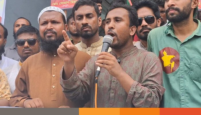 সারাদেশে আ'লীগ নিশ্চিহ্ন করার অভিযান চালাতে হবে : আবু হানিফ