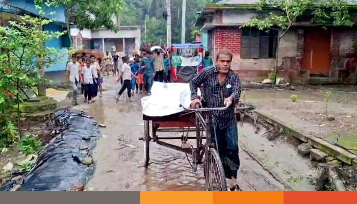 লক্ষ্মীপুরে পুকুর থেকে অজ্ঞাত ব্যক্তির মরদেহ উদ্ধার, হত্যার আশঙ্কা