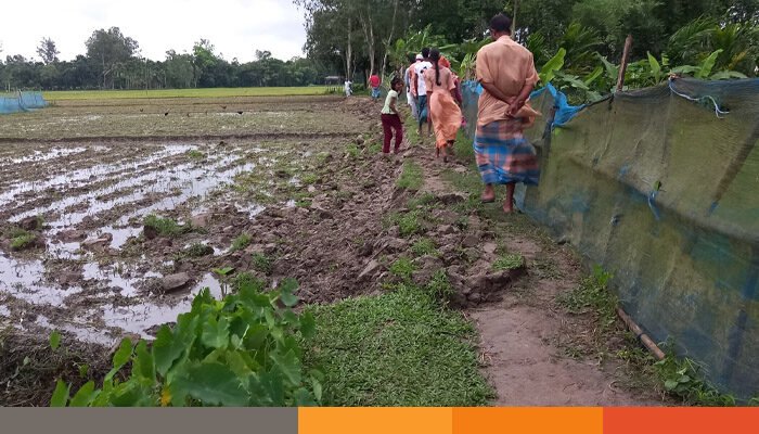 শ্রীবরদীতে চলছে রাস্তা কাটাকাটি: ৫ পরিবার অবরুদ্ধ