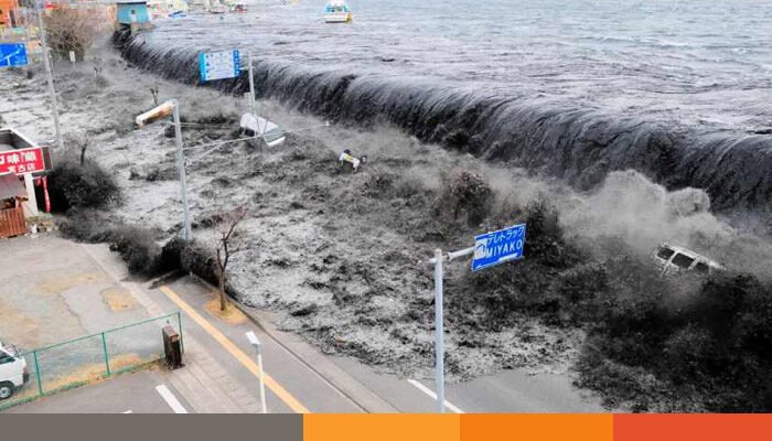 ভূমিকম্পের পর এবার রাশিয়ায় সুনামির আঘাত