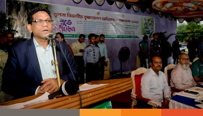 খুলনায় বৃক্ষমেলার উদ্বোধন