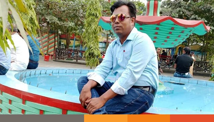 গাজীপুরে সাংবাদিককে কুপিয়ে হত্যা করেছে সন্ত্রাসীরা গাজীপুরে সাংবাদিককে কুপিয়ে হত্যা করেছে সন্ত্রাসীরা