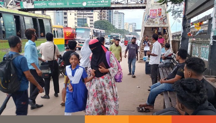 খিলক্ষেতে ফুটপাত ও ফুটওভার ব্রিজ দখলমুক্ত: স্বস্তিতে পথচারীরা