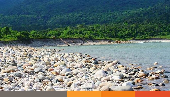 সাদা পাথর লুটকারীদের বিরুদ্ধে ব্যবস্থা নিতে রিট শুনবেন হাইকোর্ট সাদা পাথর লুটকারীদের বিরুদ্ধে ব্যবস্থা নিতে রিট শুনবেন হাইকোর্ট