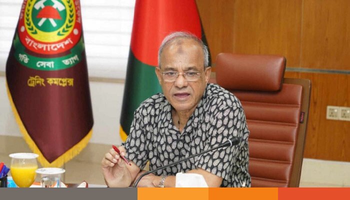 মুন্সিগঞ্জে পুলিশের ক্যাম্পে হামলার ঘটনায় দ্রুত ব্যবস্থা নেয়া হবে: স্বরাষ্ট্র উপদেষ্টা