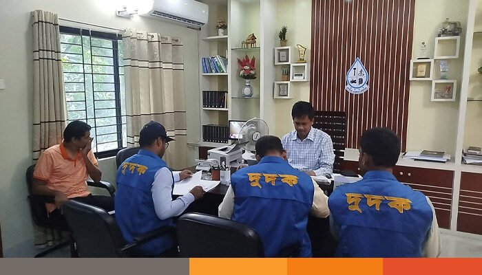 রাঙামাটিতে জনস্বাস্থ্য প্রকৌশল অধিদপ্তরে দুদকের অভিযান রাঙামাটিতে জনস্বাস্থ্য প্রকৌশল অধিদপ্তরে দুদকের অভিযান