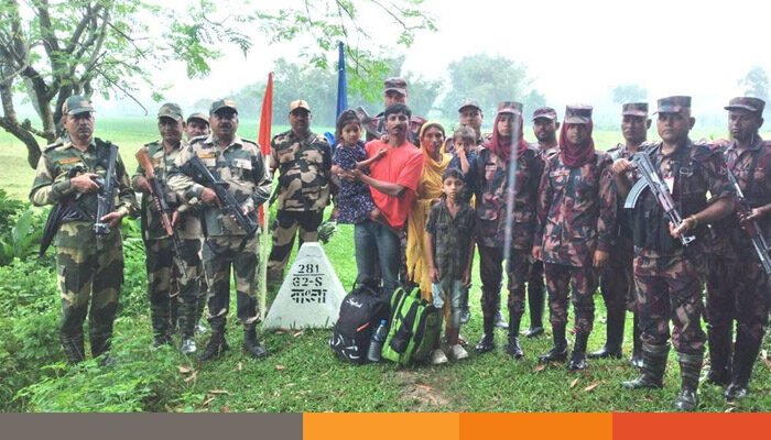 জয়পুরহাট সীমান্তে ৫ বাংলাদেশীকে হস্তান্তর