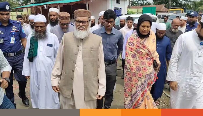 মাজার ও ধর্মীয় প্রতিষ্ঠানে হামলা চালালে কাউকেই ছাড় দেওয়া হবে না: ধর্ম উপদেষ্টা