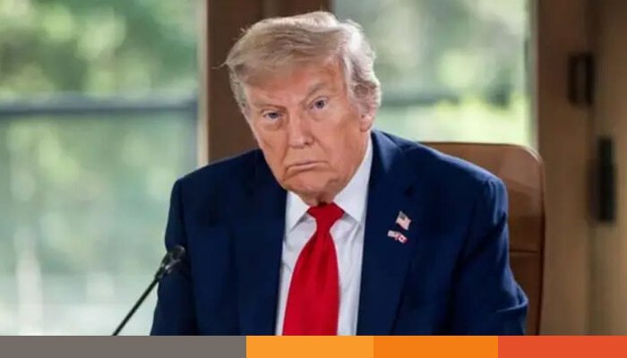 ট্রাম্পের হুমকিতে বাড়তে পারে আইফোন ও তেলের দাম ট্রাম্পের হুমকিতে বাড়তে পারে আইফোন ও তেলের দাম