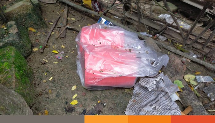 মেহেরপুরে দুটি বোমার সদৃশ্য বস্তু উদ্ধার