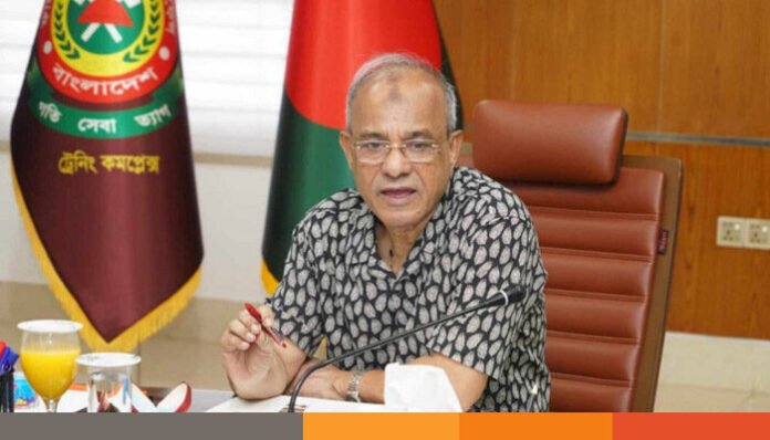 বর্তমানে পাহাড়ের অবস্থা শান্ত, এখন কোনো সমস্যা নেই : স্বরাষ্ট্র উপদেষ্টা বর্তমানে পাহাড়ের অবস্থা শান্ত, এখন কোনো সমস্যা নেই : স্বরাষ্ট্র উপদেষ্টা