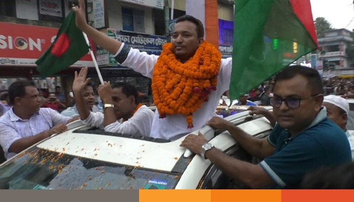 একযুগ পর জন্মভিটায় সাবেক ছাত্রদল সভাপতি শ্রাবণ, নির্বাচনে প্রার্থী হওয়ার ঘোষণা