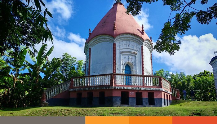 ঝিনাইদহে সিদ্ধেশ্বরী মন্দিরে তালা ভেঙে চুরি ঝিনাইদহে সিদ্ধেশ্বরী মন্দিরে তালা ভেঙে চুরি