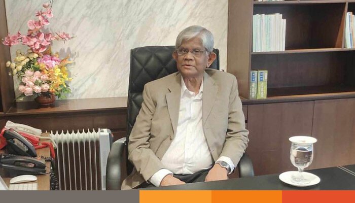 27 পুলিশের জন্য ৪০ হাজার বডি ক্যামেরা আনা হবে: অর্থ উপদেষ্টা