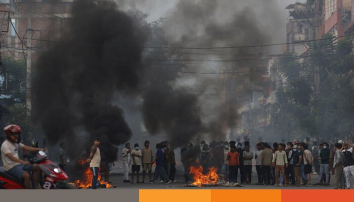 নেপালের প্রধানমন্ত্রী ও প্রেসিডেন্টের বাসভবনে আগুন