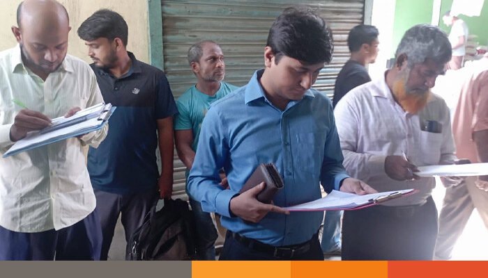 গাংনী বাজারে পাটজাত মোড়ক আইন লঙ্ঘনে দুই ব্যবসায়ীর জরিমানা