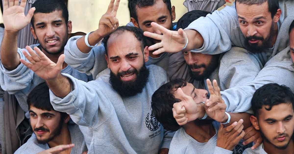 1760375374-59bad2ae8d0721a63e293e47d4d07d55