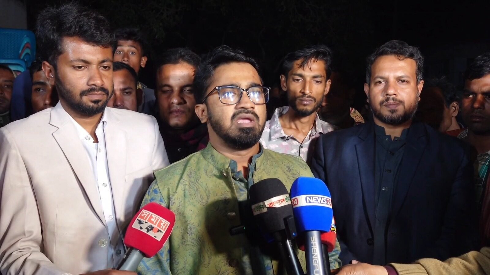 WhatsApp Image 2025-12-05 at 7.43.42 PM